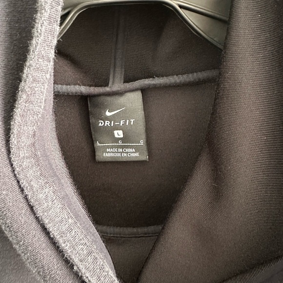 Nike Black Dri-FIT Hoodie - Picture 2 of 3